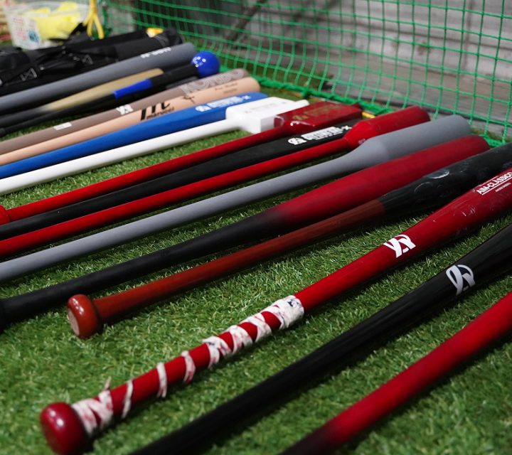 金属、木製バット